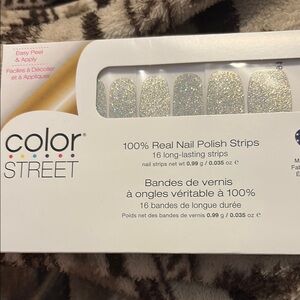 Color Street Sparkling Silver Nail Strips